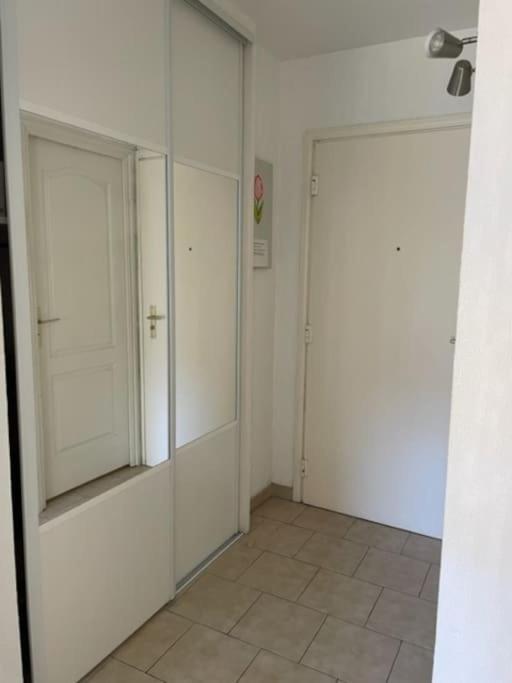 Bel Appartement Proche Du Port Sanary-sur-Mer Exterior photo